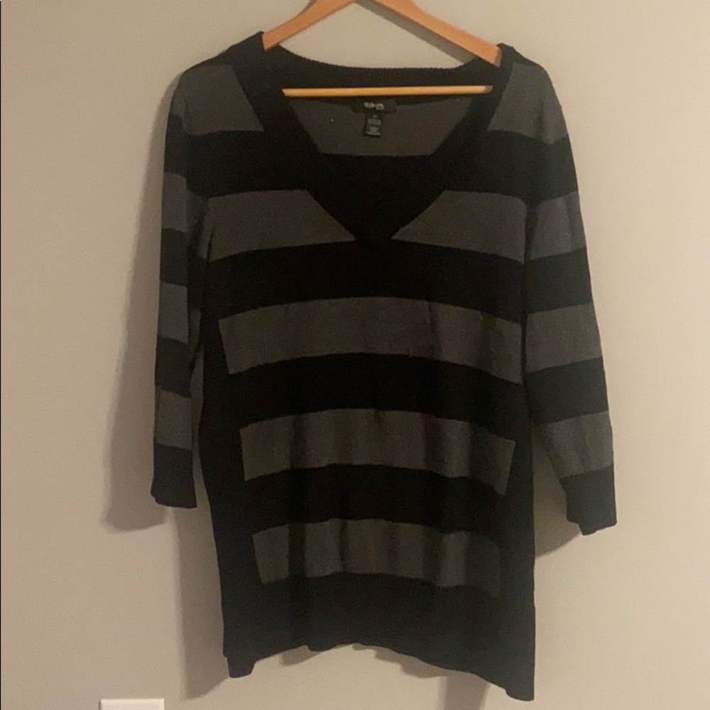 V Neck sweater